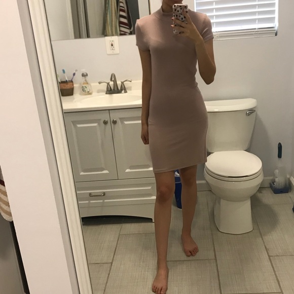 Midi dress - Picture 2 of 7